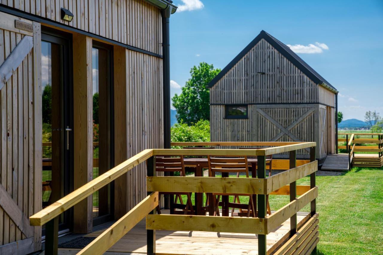 Horse Glamping Park Hotel Cirkovce Ngoại thất bức ảnh
