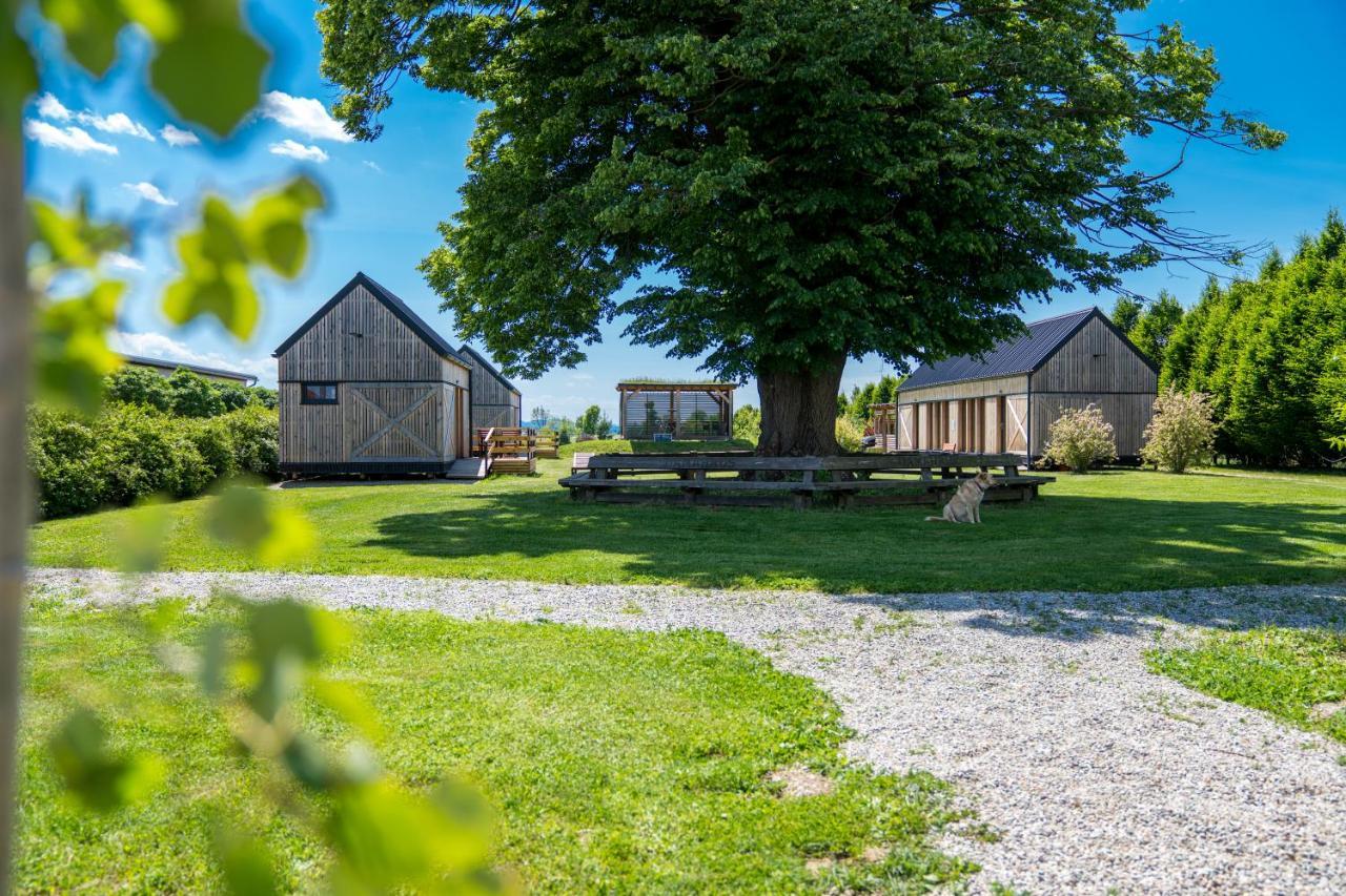 Horse Glamping Park Hotel Cirkovce Ngoại thất bức ảnh