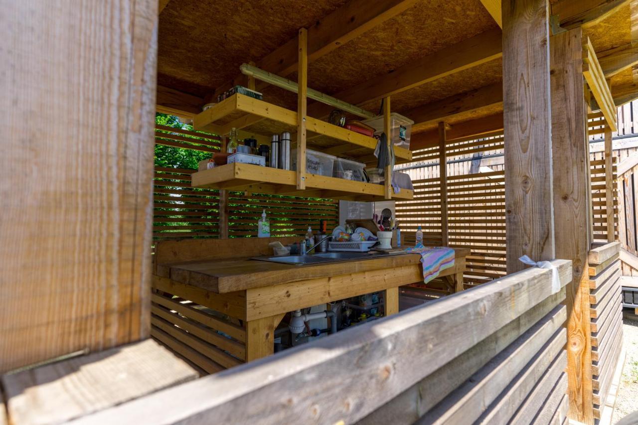 Horse Glamping Park Hotel Cirkovce Ngoại thất bức ảnh